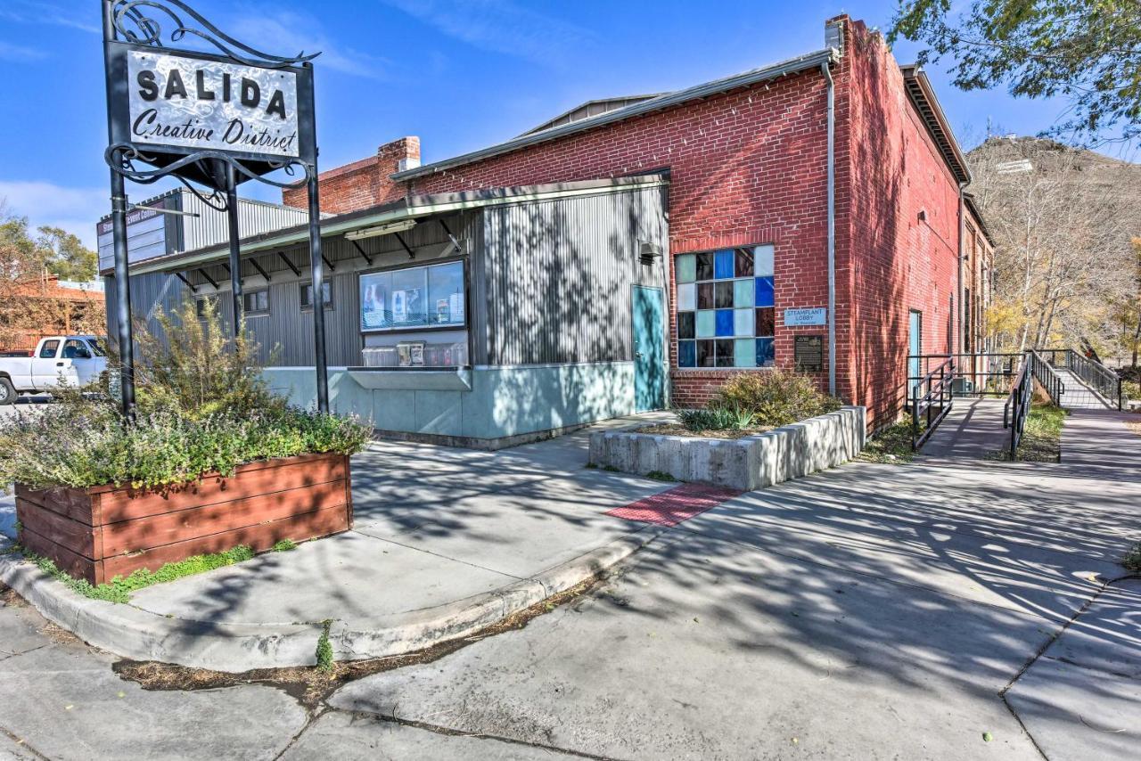 Walk To Arkansas River Historic Palace Loft! 萨利达 外观 照片