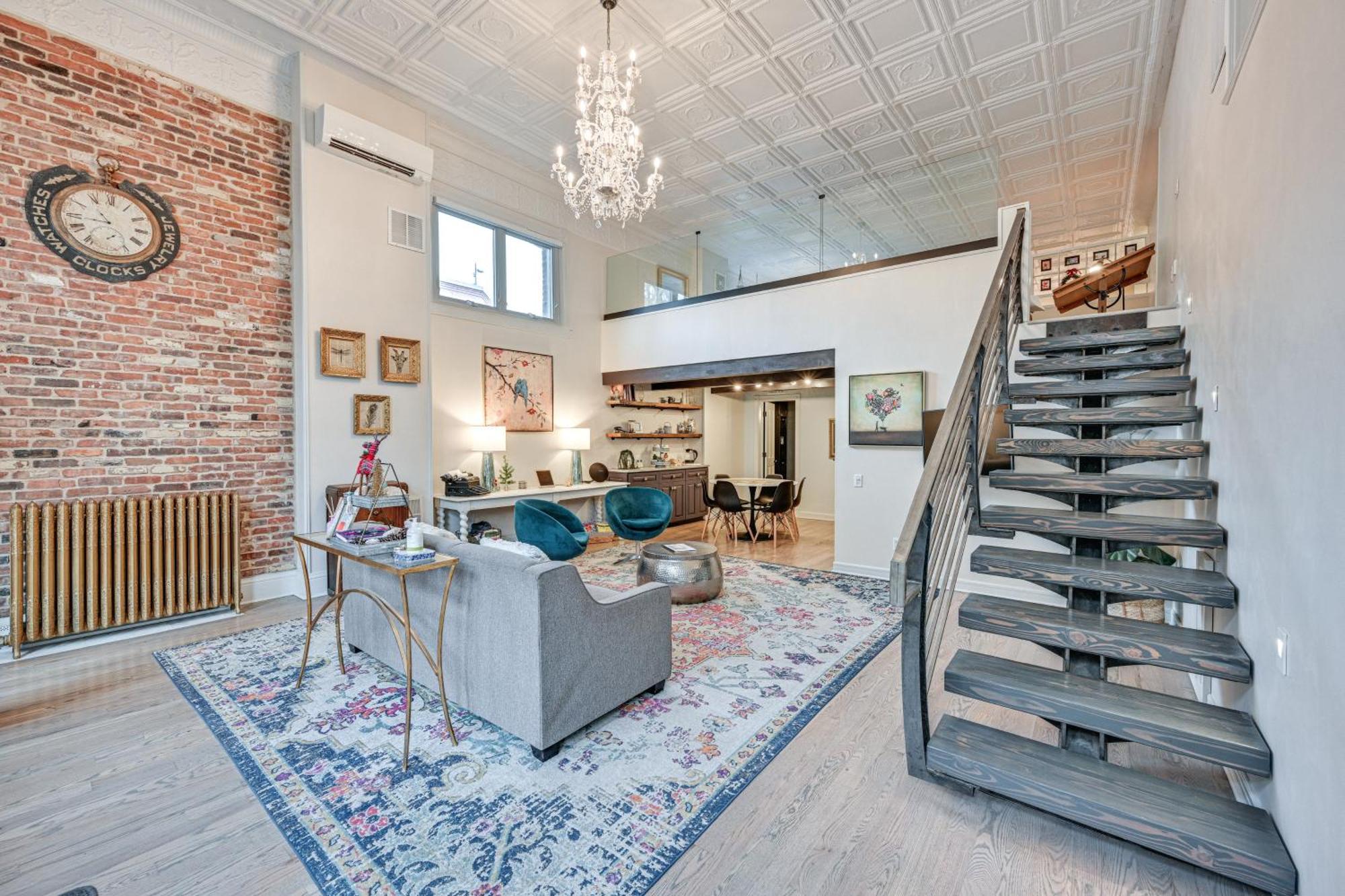 Walk To Arkansas River Historic Palace Loft! 萨利达 外观 照片