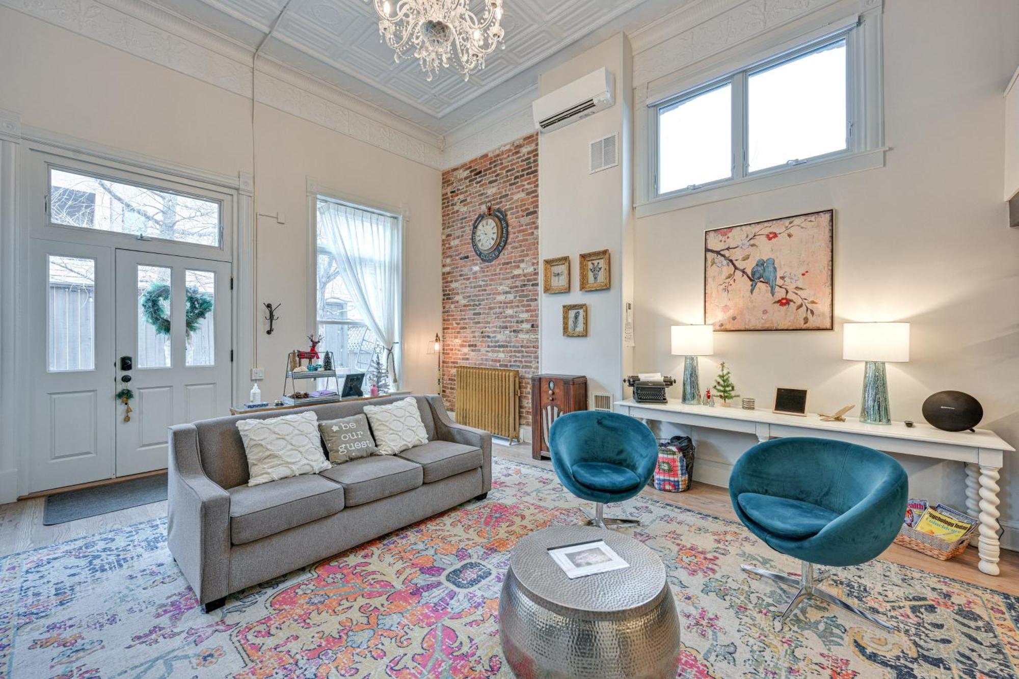 Walk To Arkansas River Historic Palace Loft! 萨利达 外观 照片