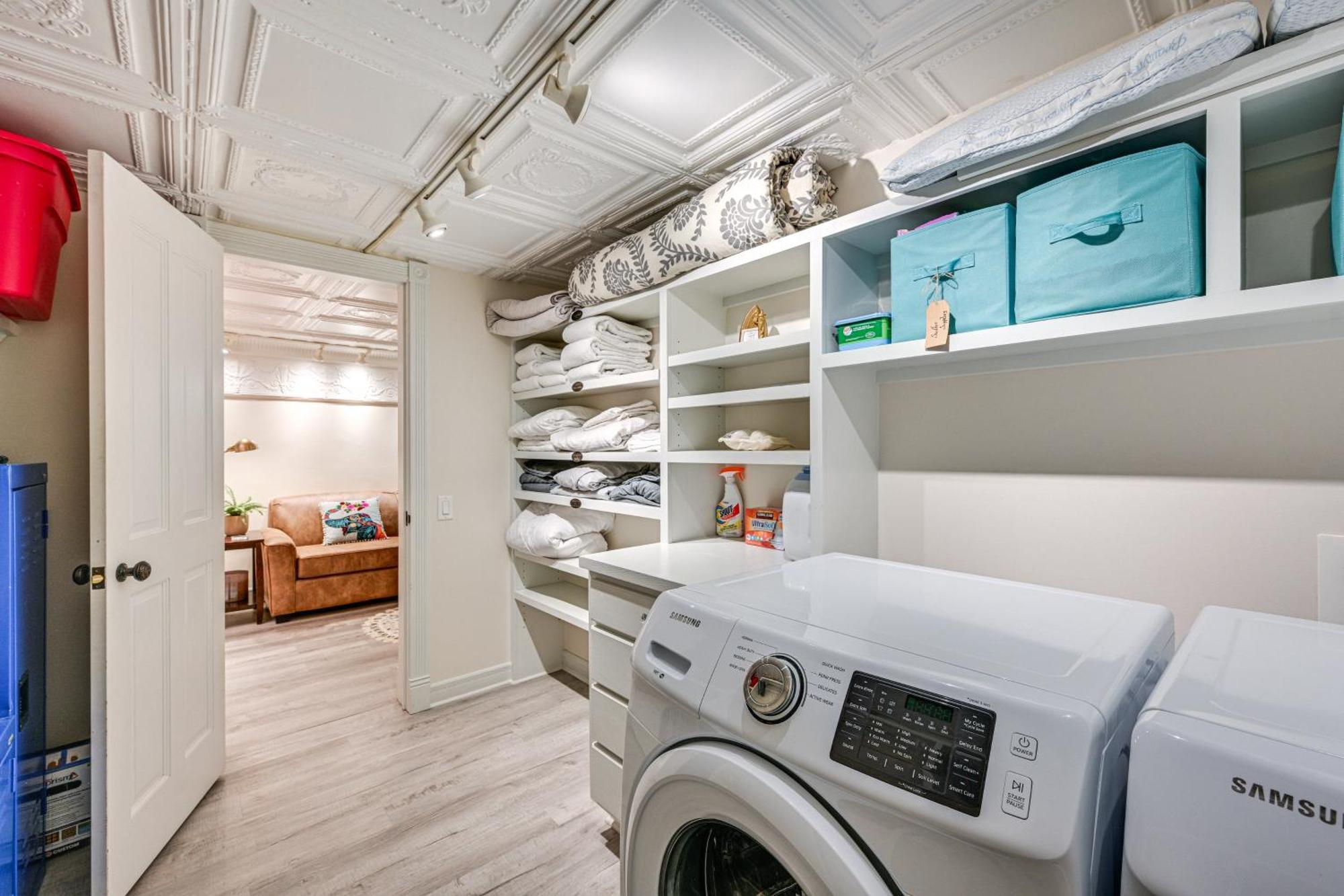 Walk To Arkansas River Historic Palace Loft! 萨利达 外观 照片